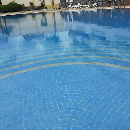 Apartamento En Residencial Playa De La Arena Puerto de Santiago (Tenerife)