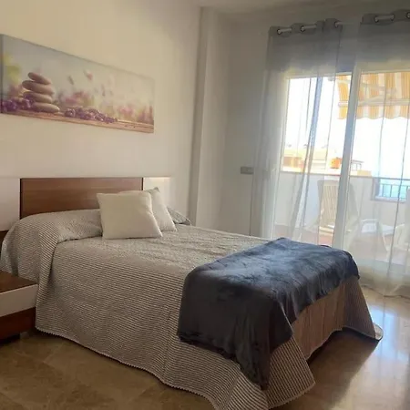Hotel Apartamento En Residencial Playa De La Arena Puerto de Santiago (Tenerife)