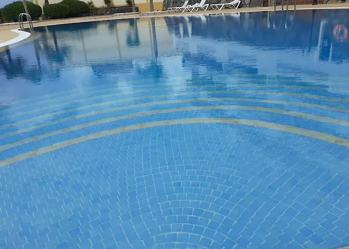 Apartamento En Residencial Playa De La Arena Puerto de Santiago (Tenerife)